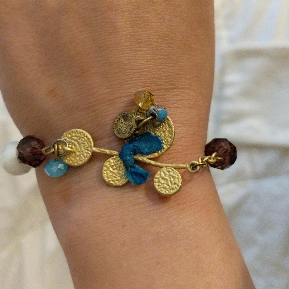 Charm bracelet turquoise detail